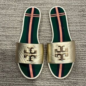 Tory Burch logo jelly slide!!